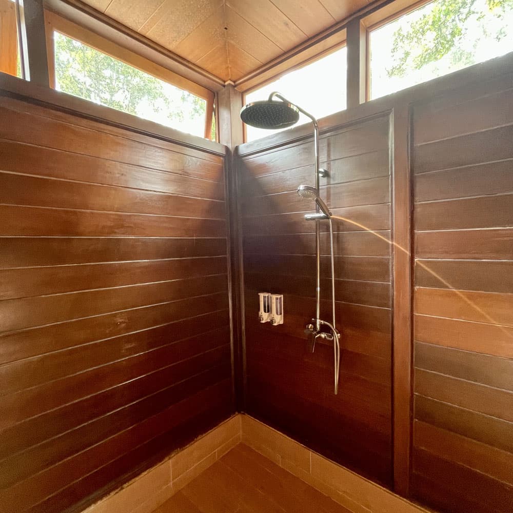 Beatrice Villa Leebong View 4