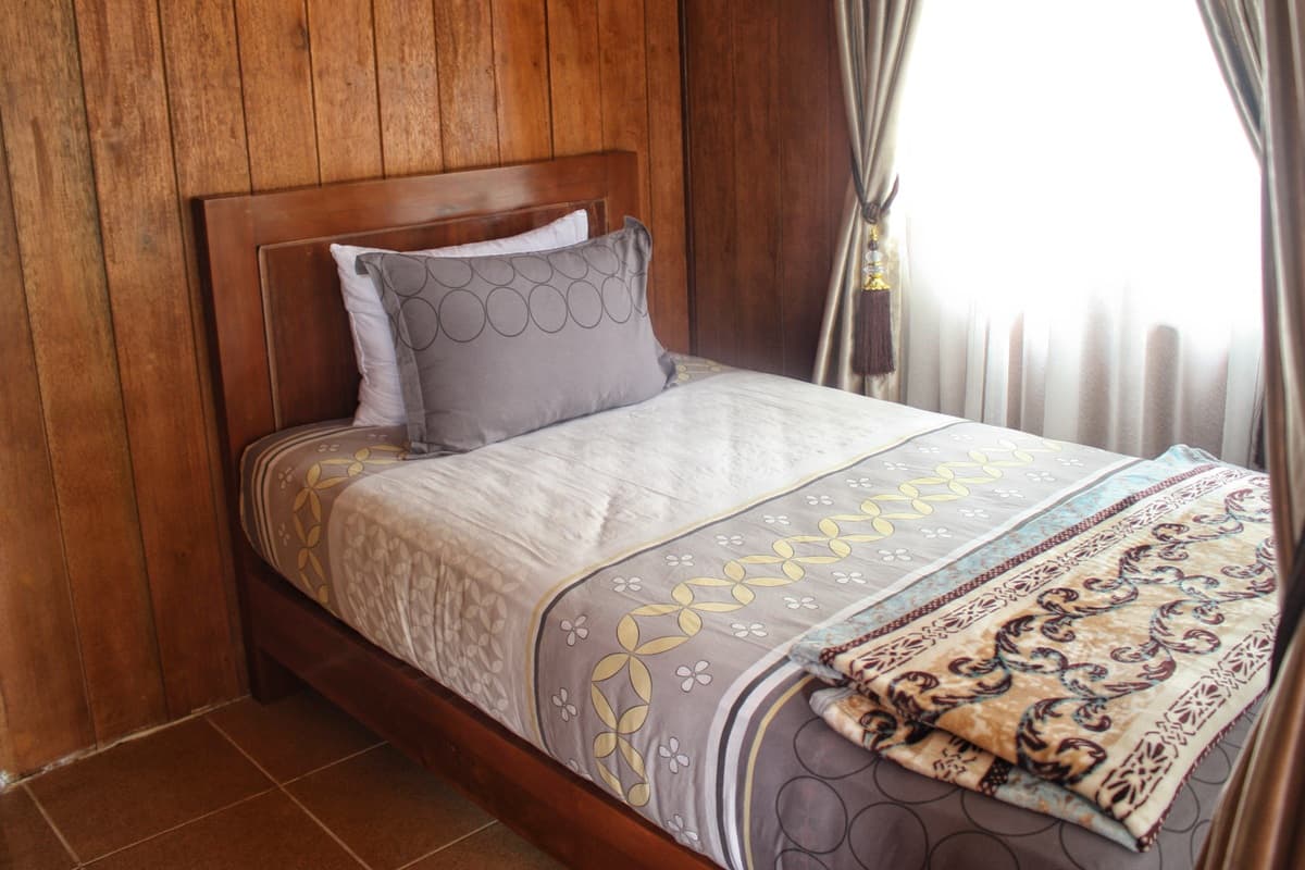 Declan Villa Leebong View 1