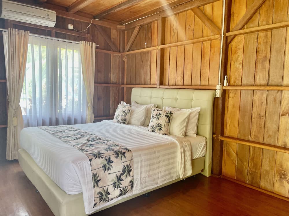 Chicas Villa Leebong View 2