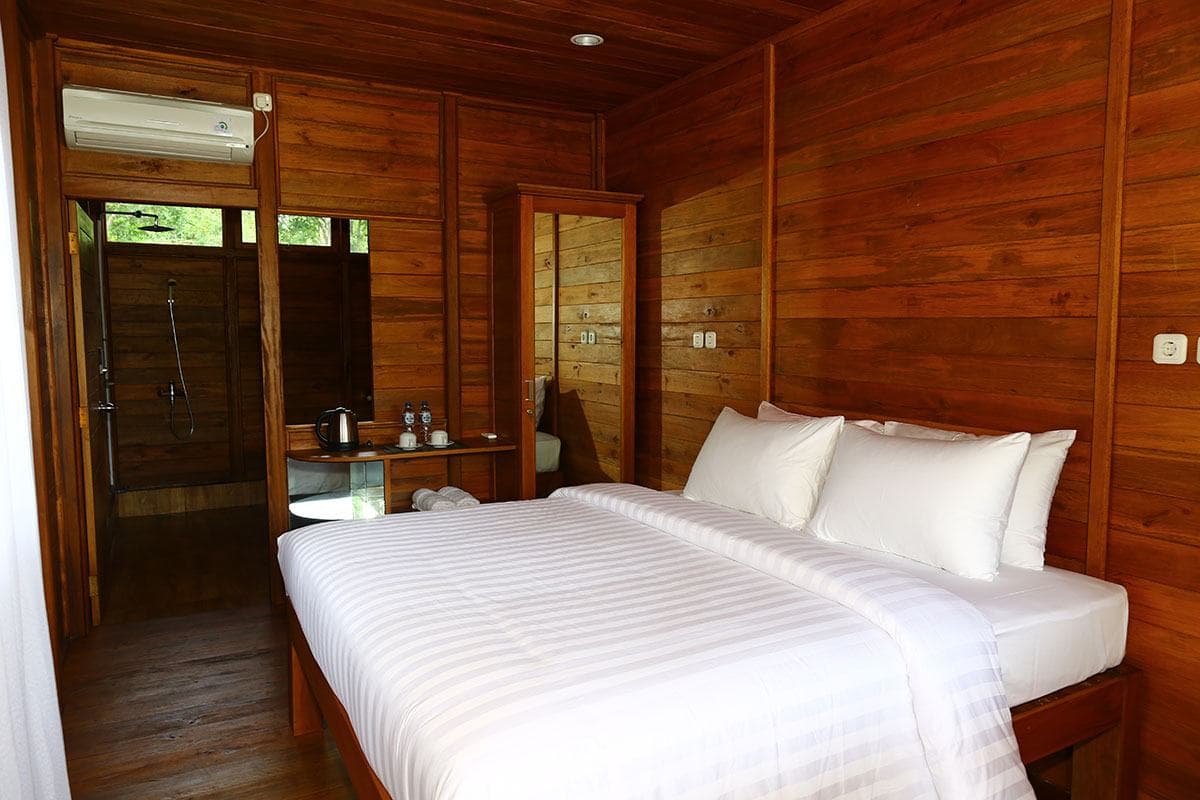 Barata Villa Leebong View 4